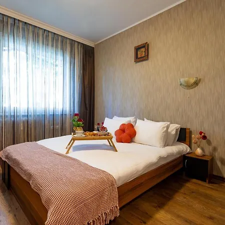 Διαμέρισμα Large Terrace + Quiet Apt Σόφια