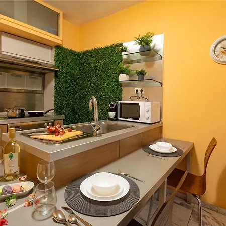 Апартаменты Large Terrace + Quiet Apt София